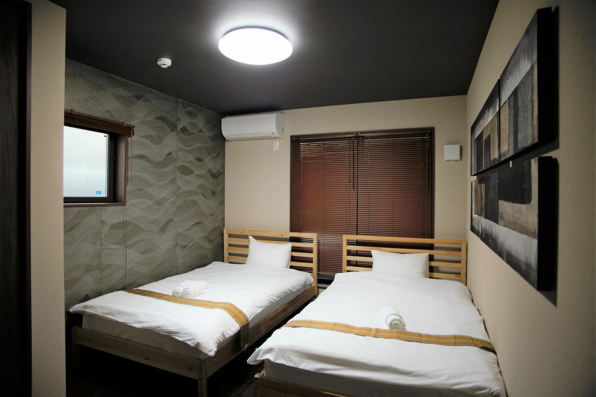 The Pagoda Experience Hotel 2*